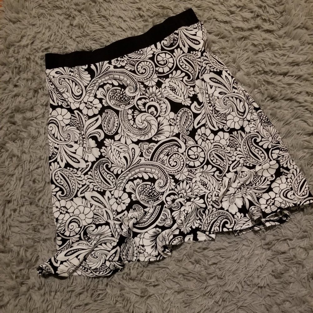 Cute skirt, size M